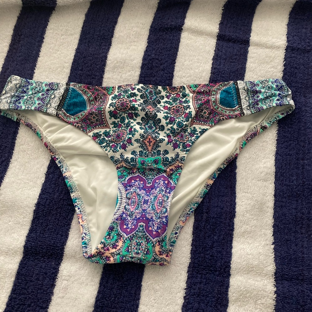 NWOT Nanette Lepore Bikini Bottom